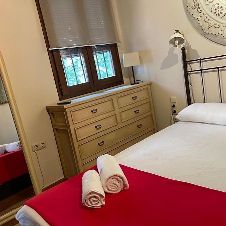 Sleep In Historic Puerta Elvira Apartment Granada Ngoại thất bức ảnh