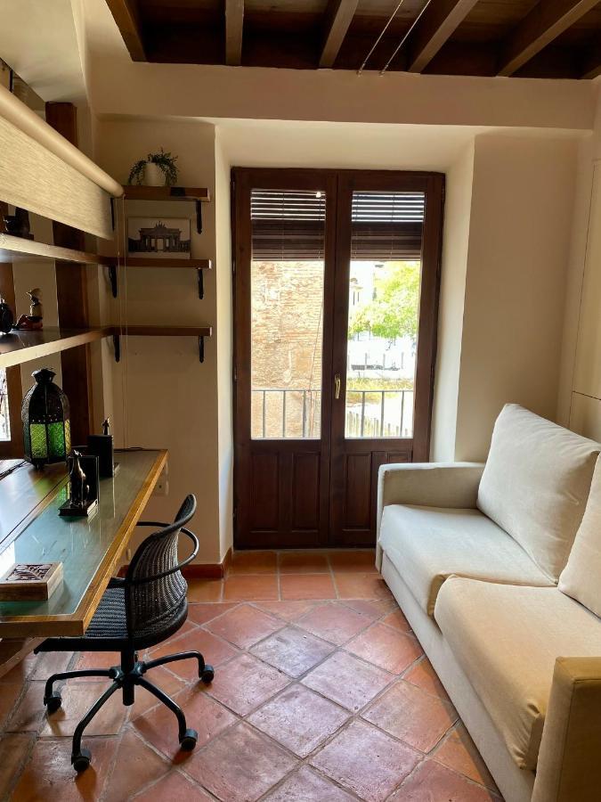Sleep In Historic Puerta Elvira Apartment Granada Ngoại thất bức ảnh