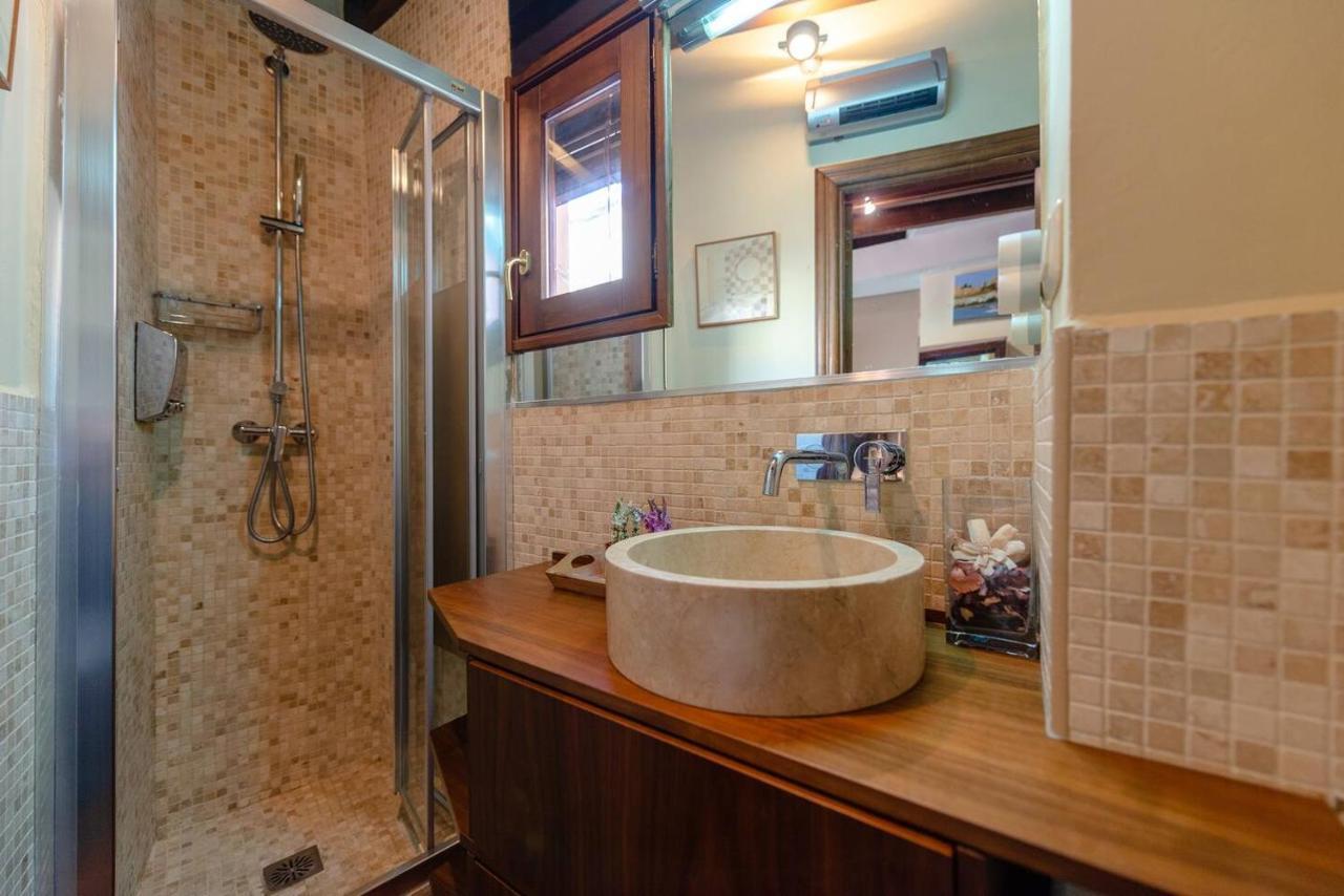 Sleep In Historic Puerta Elvira Apartment Granada Ngoại thất bức ảnh